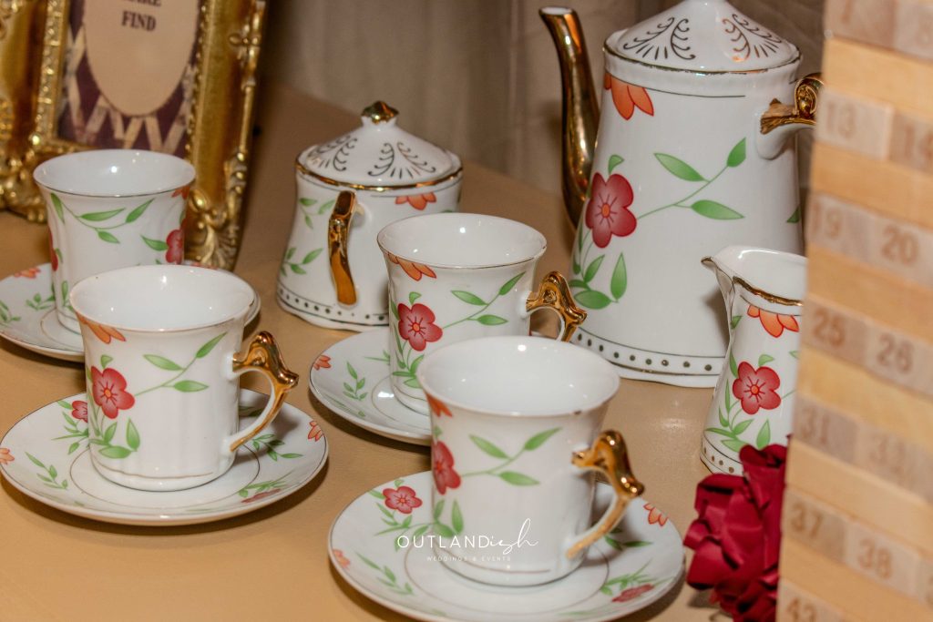 Train table cake at Luxury Toy Store Birthday