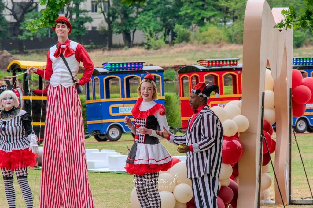 Children’s entertainment at Luxury Toy Store Birthday